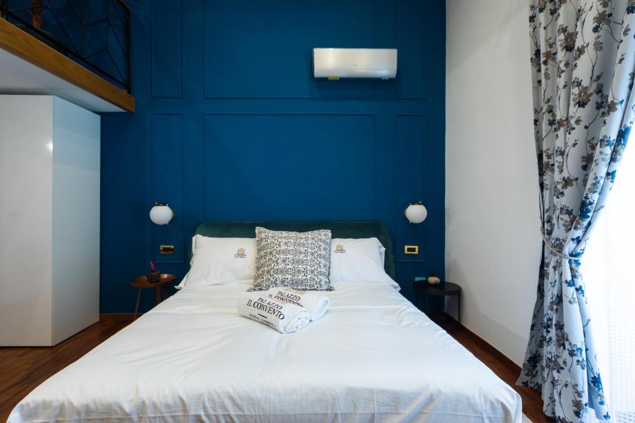 Palazzo Il Convento Luxury Umberto I Bed & Breakfast Naples Exterior photo